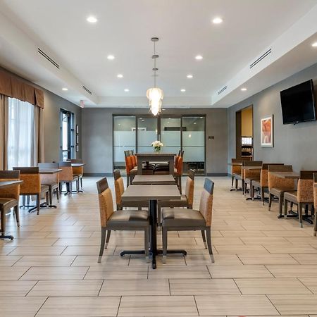 Comfort Suites Near Sam Houston Race Park Екстер'єр фото