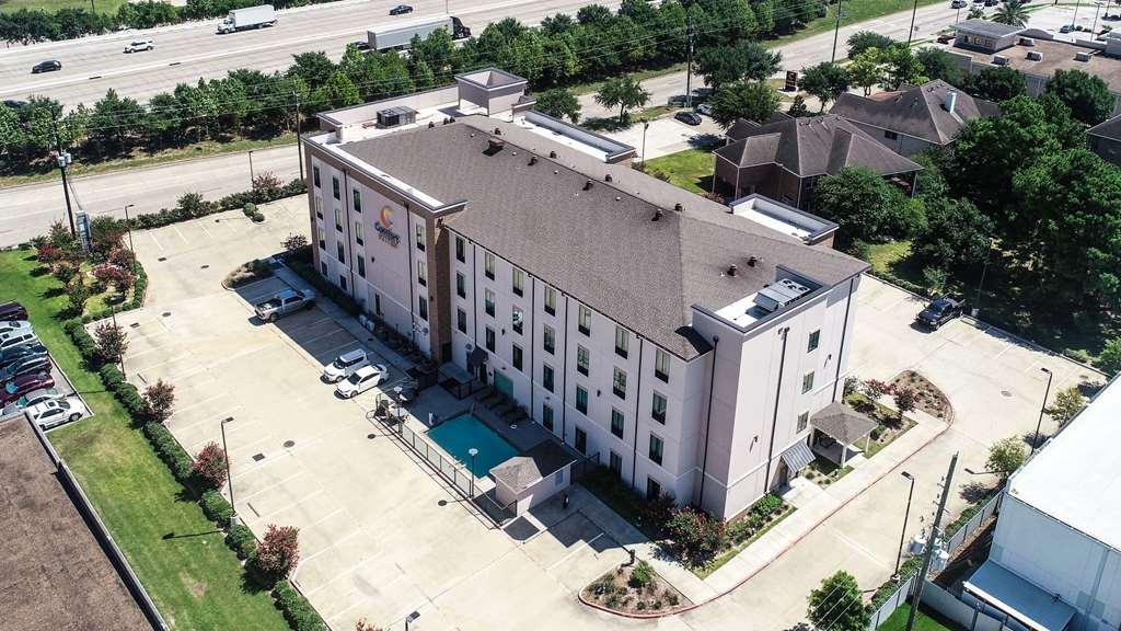 Comfort Suites Near Sam Houston Race Park Екстер'єр фото