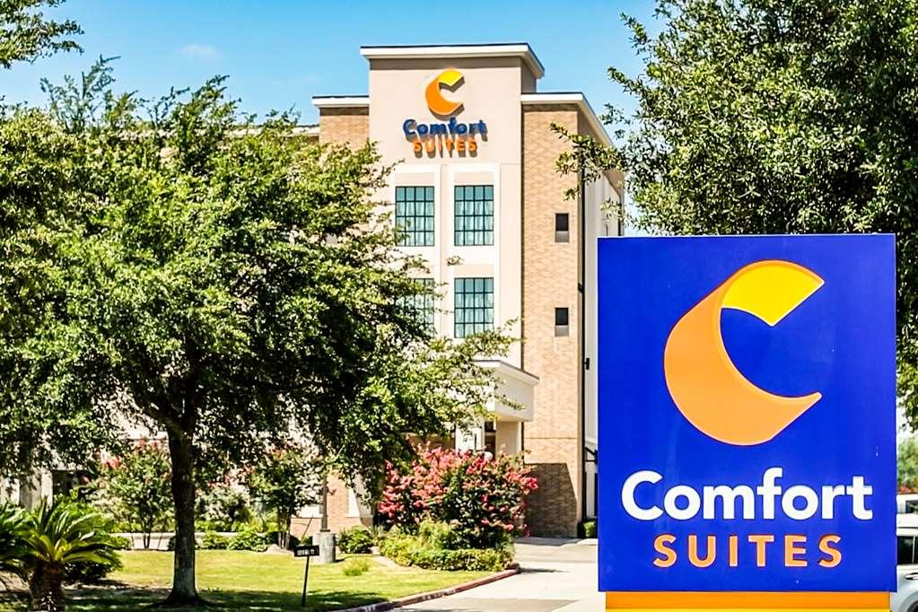 Comfort Suites Near Sam Houston Race Park Екстер'єр фото