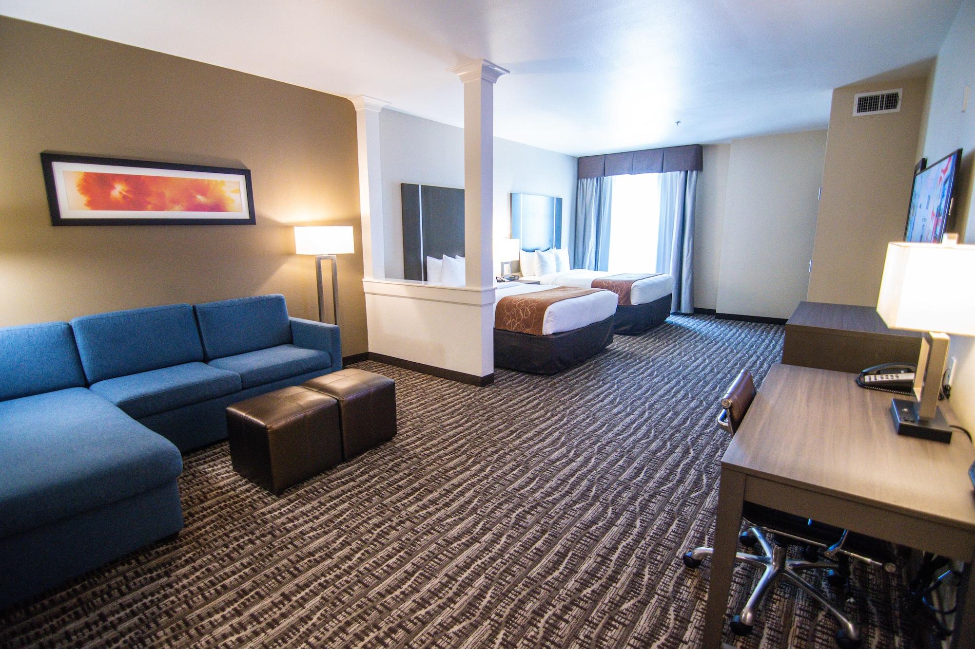 Comfort Suites Near Sam Houston Race Park Екстер'єр фото